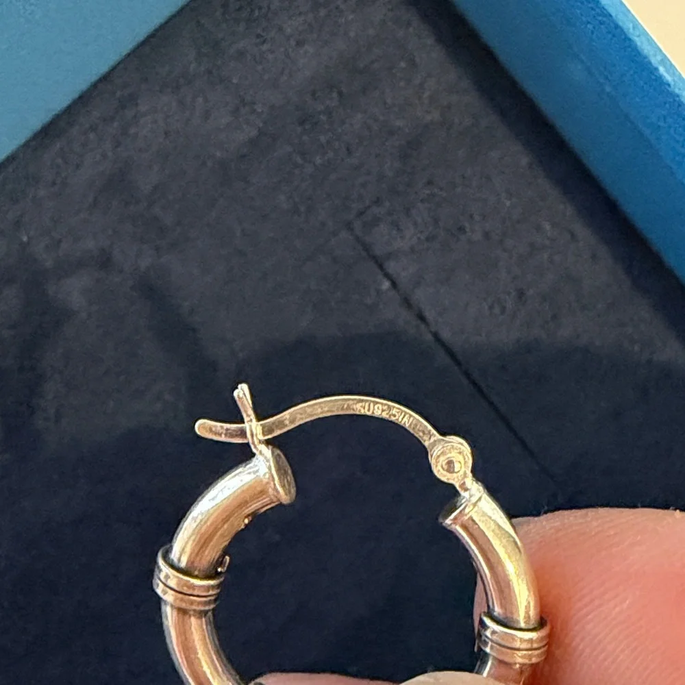 JTV Vintage Sterling Silver Hoop Earrings - Picture 3 of 4